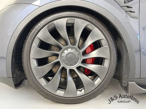 Used 2021 Tesla Model Y Performance AWD/4WD image 38