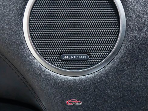 Used 2017 Land Rover Range Rover Long Wheelbase Supercharged image 46