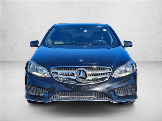Used 2016 Mercedes-Benz E 350 4MATIC Sedan image 2