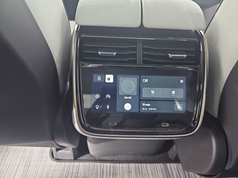 Used 2025 Rivian R1T Adventure image 28