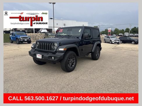 Used 2025 Jeep Wrangler Sport AWD/4WD image 1