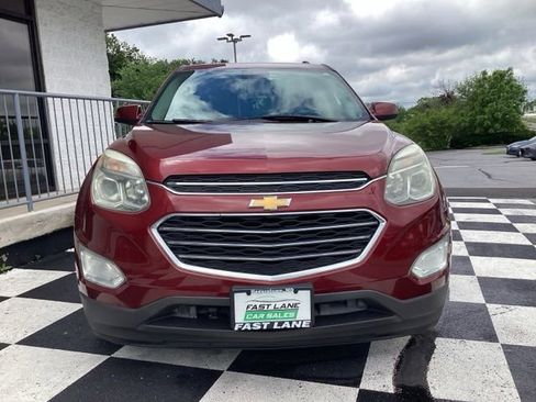 Used 2017 Chevrolet Equinox LT w/ Convenience Package FWD image 3