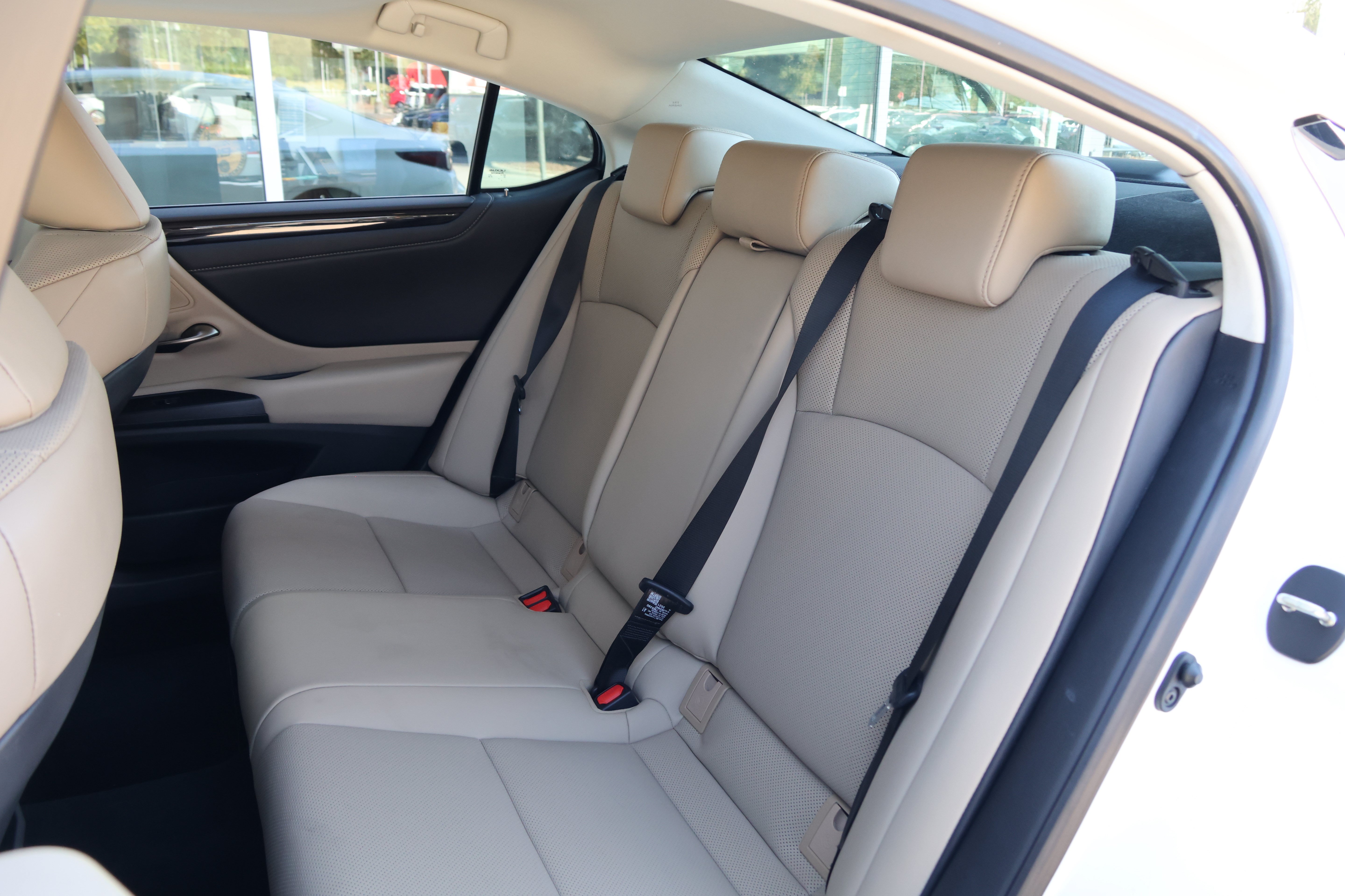 Used 2021 Lexus ES 350 w/ Premium Package FWD image 34