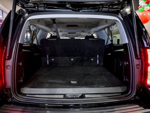 Used 2020 Chevrolet Suburban LT image 26