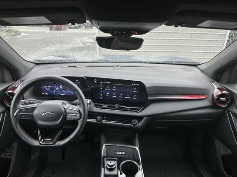 Certified 2025 Chevrolet Equinox RS w/ Safety and Technology Package FWD image 14