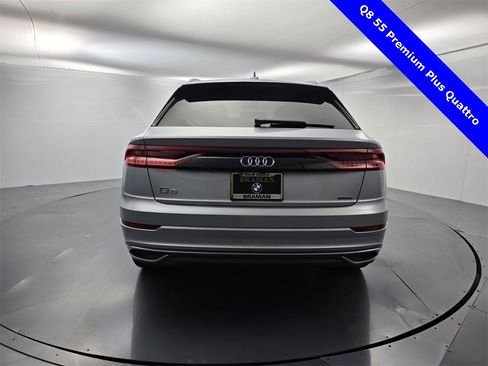 Used 2022 Audi Q8 Premium Plus w/ Premium Plus Package image 5