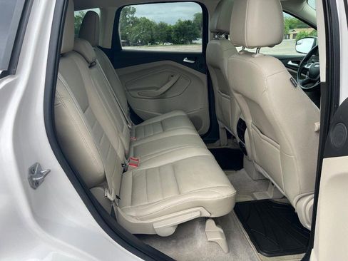 Used 2014 Ford Escape Titanium FWD image 11