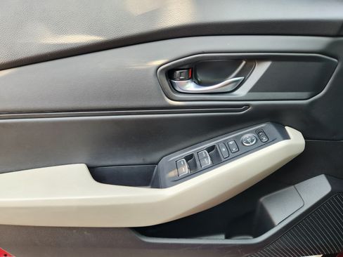 Used 2024 Honda Accord EX image 18