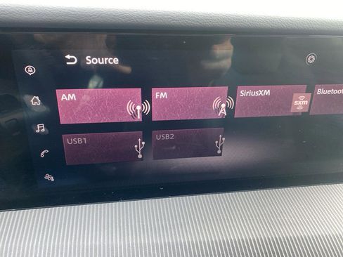 Used 2025 Nissan Murano SV image 17