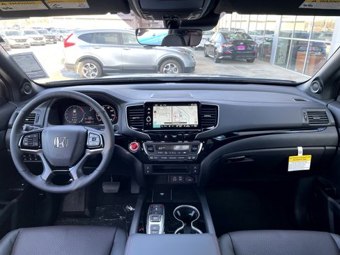 New 2026 Honda Ridgeline Black Edition image 9