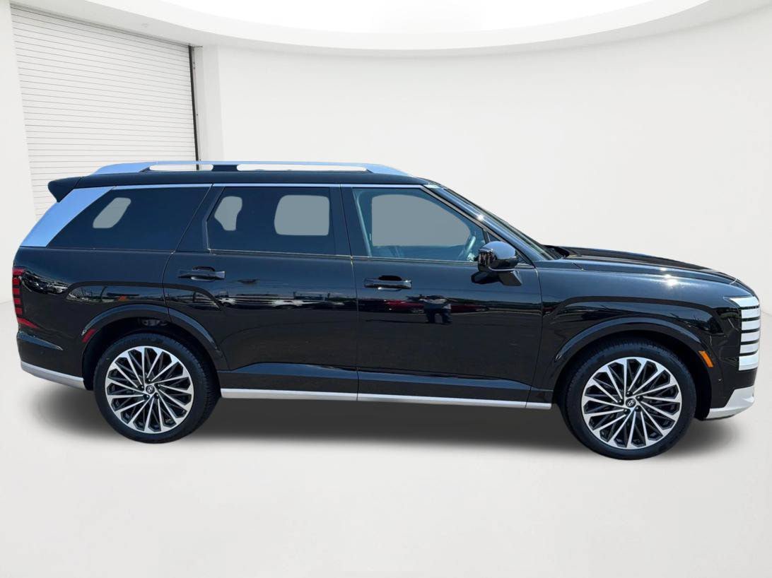 Certified 2026 Hyundai Palisade Calligraphy AWD/4WD image 4