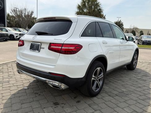 Used 2019 Mercedes-Benz GLC 300 4MATIC image 8