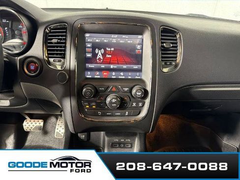 Used 2018 Dodge Durango SRT w/ Trailer Tow Group IV AWD/4WD image 15