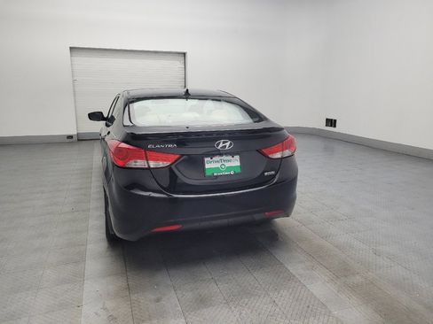 Used 2013 Hyundai Elantra Limited w/ Technology Pkg image 6