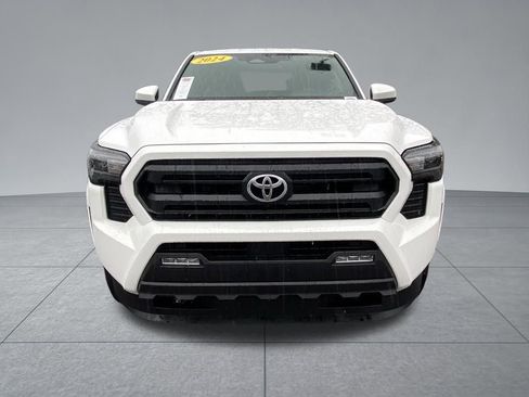 Used 2024 Toyota Tacoma SR5 image 18