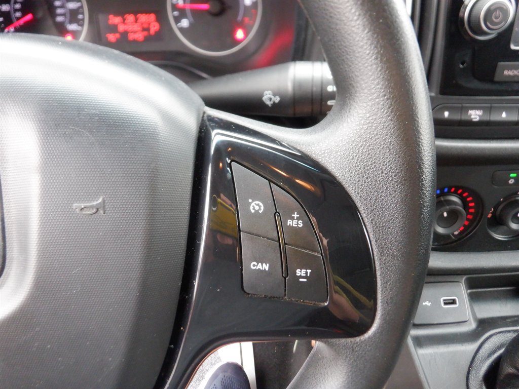 Used 2022 RAM ProMaster City Tradesman FWD image 17