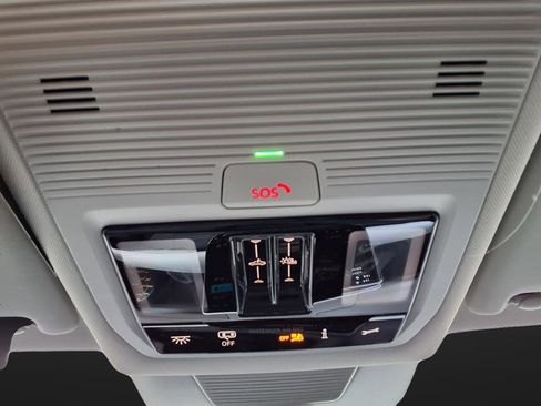 New 2026 Volkswagen Tiguan SE AWD/4WD image 34