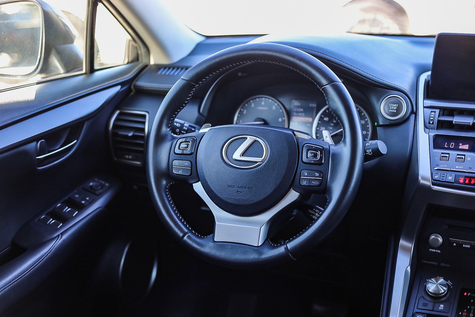 Used 2018 Lexus NX 300 FWD w/ Comfort Package image 15