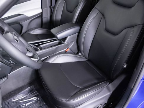 New 2026 Jeep Compass Limited image 18