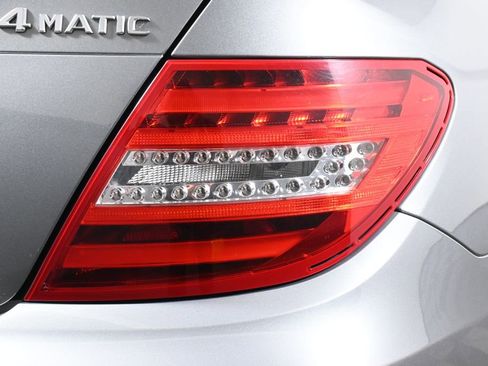 Used 2013 Mercedes-Benz C 300 4MATIC Sedan image 13