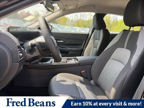 New 2026 Nissan Sentra SV w/ SV Convenience Package FWD image 10