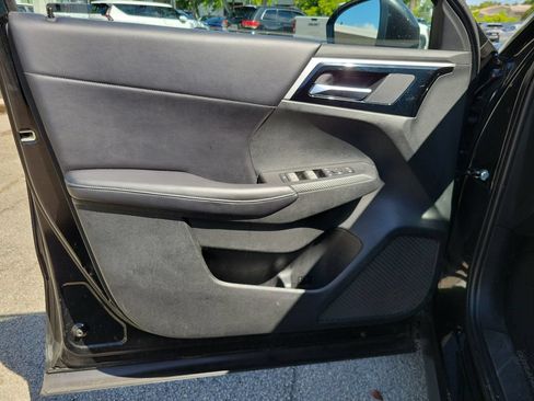 Used 2023 Mitsubishi Outlander SE FWD image 18