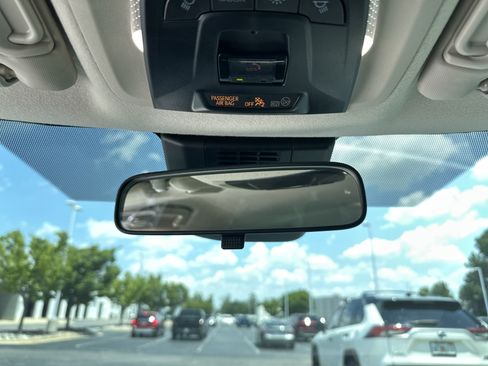Certified 2025 Toyota Corolla LE FWD image 27