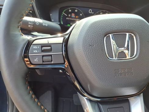Used 2026 Honda CR-V Sport Touring image 8
