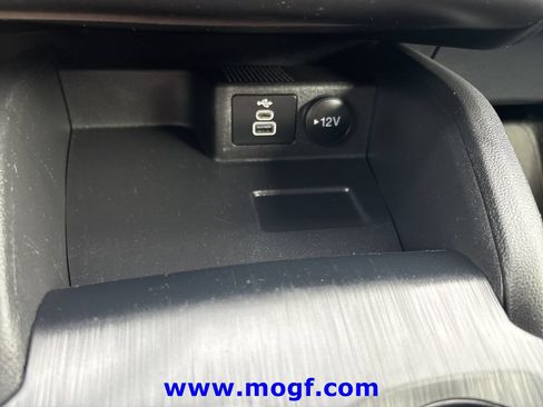 Used 2025 Ford Escape ST-Line FWD image 6