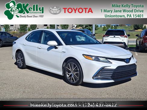 Certified 2021 Toyota Camry XLE w/ Navigation Upgrade Package image 1