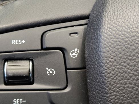 Used 2019 Cadillac XT4 Premium Luxury w/ Cold Weather Package FWD image 26