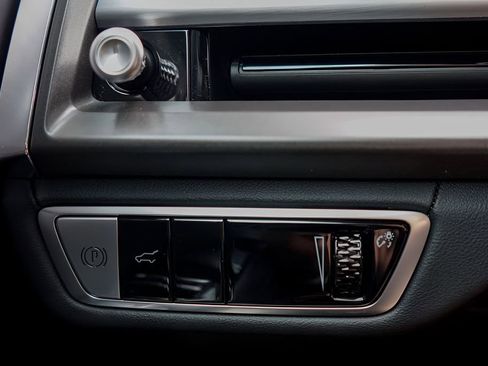 New 2026 Cadillac Vistiq Luxury AWD/4WD image 15