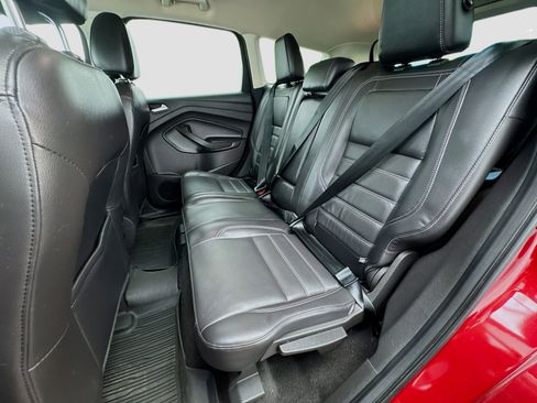 Used 2017 Ford Escape Titanium FWD image 15