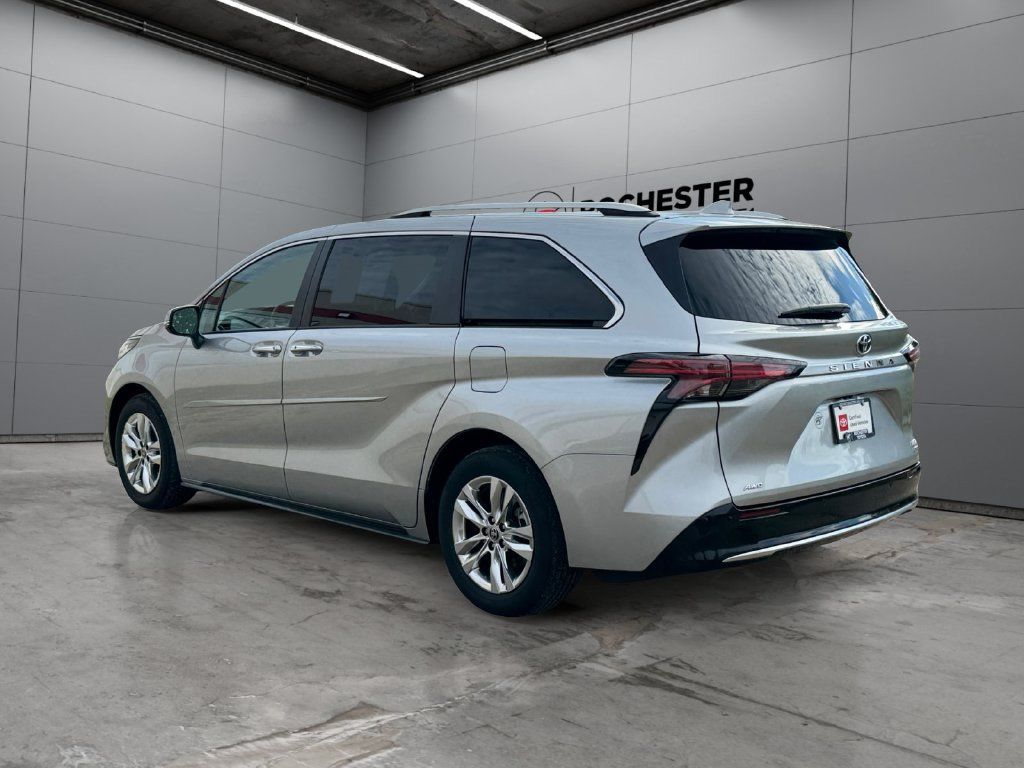 Certified 2023 Toyota Sienna Limited AWD/4WD image 3