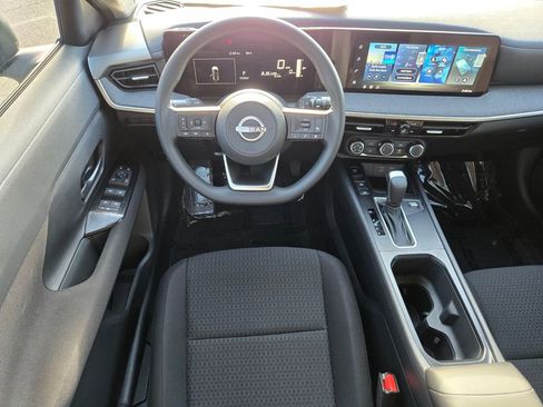 New 2026 Nissan Kicks S FWD image 8