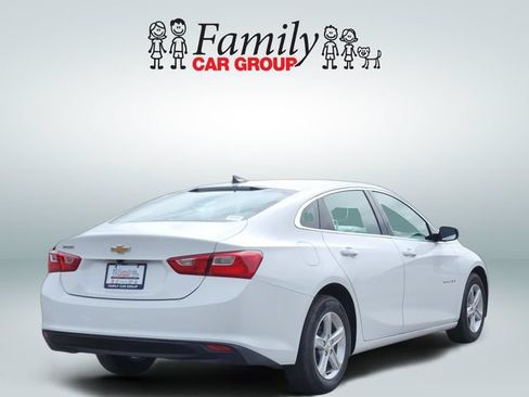 Used 2024 Chevrolet Malibu LS FWD image 4