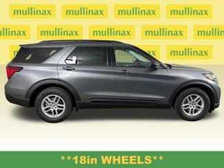 New 2026 Ford Explorer Active RWD video 2