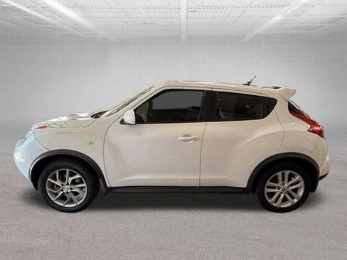 Used 2013 Nissan Juke SV AWD/4WD image 4