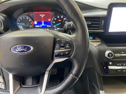 Used 2020 Ford Explorer Limited image 35