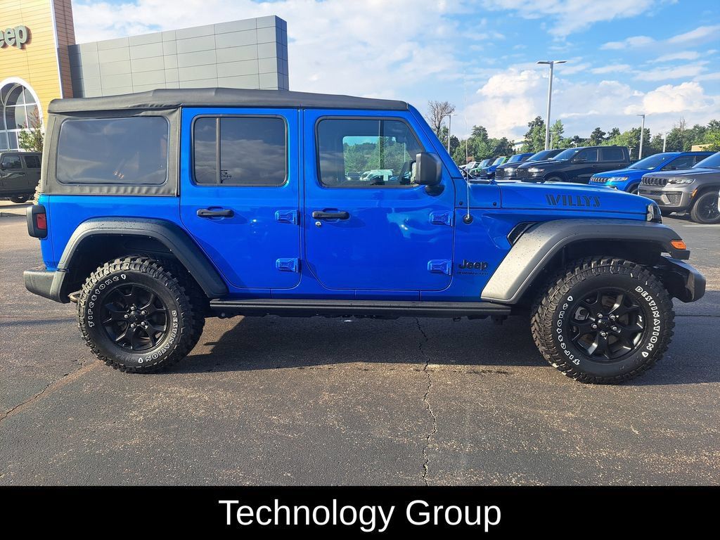 Used 2023 Jeep Wrangler Unlimited Sport AWD/4WD image 2