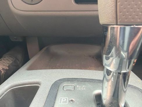 Used 2019 Nissan Frontier SV RWD image 29
