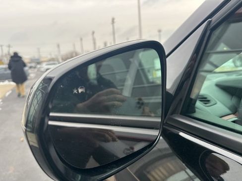 Used 2024 Chevrolet TrailBlazer RS w/ Convenience Package image 18