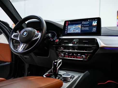 Used 2021 BMW M5 image 73