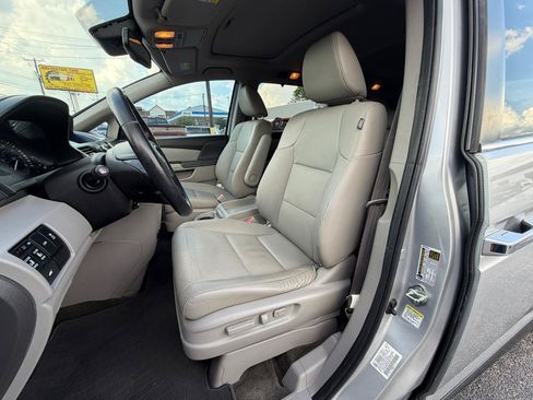 Used 2015 Honda Odyssey EX-L image 10
