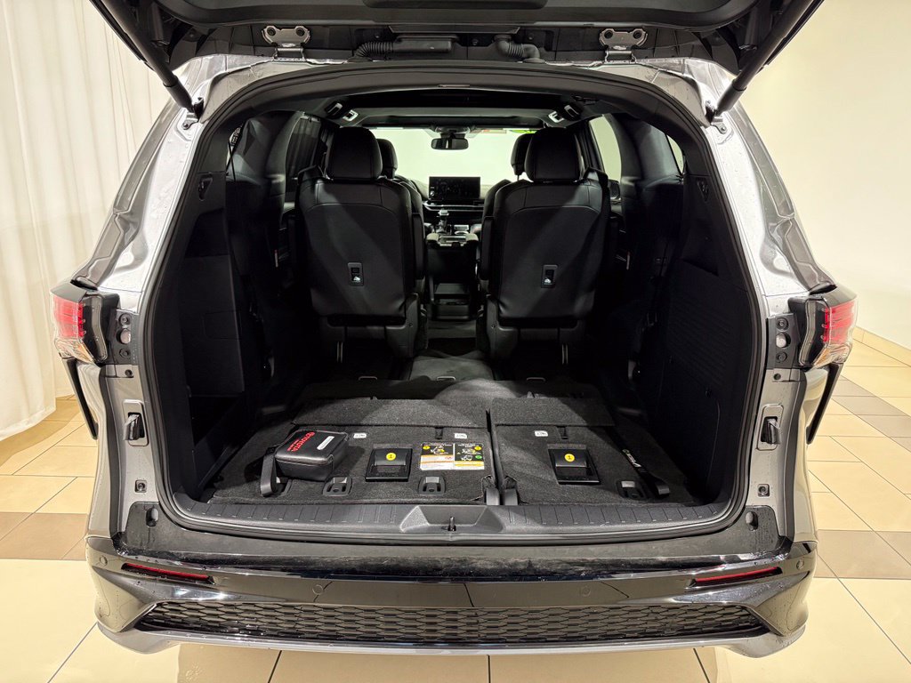 Certified 2026 Toyota Sienna XSE AWD/4WD image 12