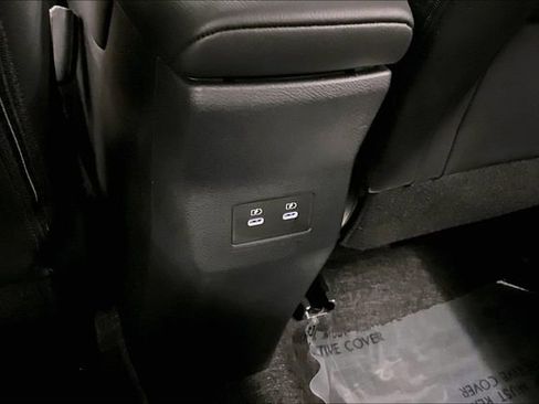 New 2026 Nissan Kicks SR w/ Cold Weather Package image 21