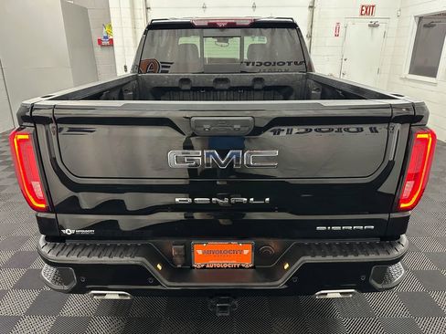 Used 2023 GMC Sierra 1500 Denali Ultimate AWD/4WD image 8