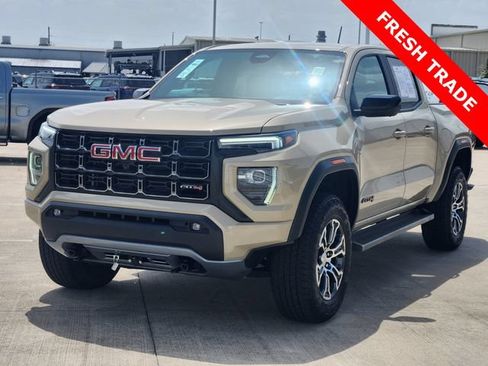 Used 2024 GMC Canyon AT4 w/ Technology Package AWD/4WD image 3
