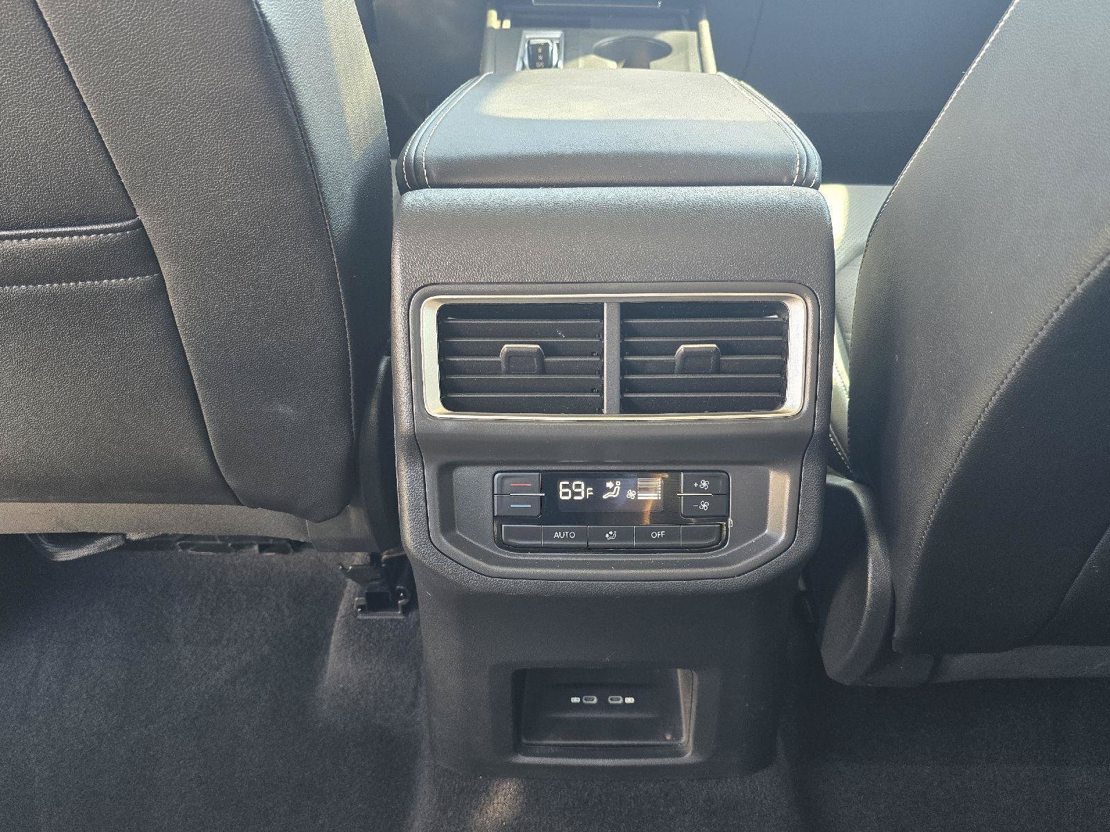 Certified 2024 Volkswagen Atlas SE AWD/4WD image 13