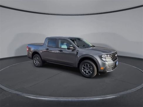New 2025 Ford Maverick XLT w/ Equipment Group 301A image 2